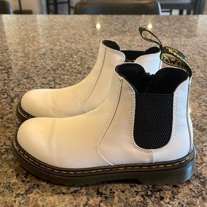 Dr. martens girls booties